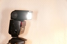 Nikon flash SB-600 i-TTL numérique + étui