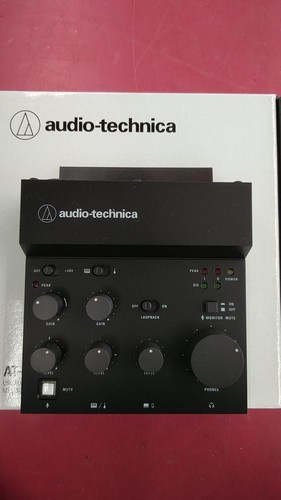 Table mixage audio - table,