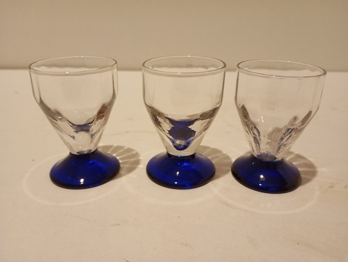 Lot verres vintage à - lot,