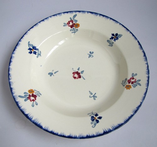 Plat creux faïence de - en,