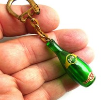 Ancien porte clé Bouteille Eaux Minérales PERRIER SP Années 60;