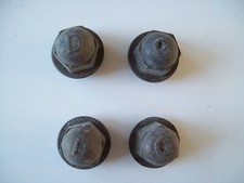 4 ANCIENS ECROUS  EN CUIVRE