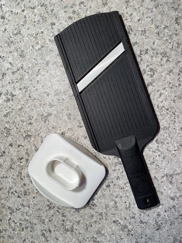 Ceramic blade mandoline - blade, slicer