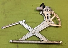 Leve-vitre avant droit /