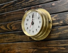 Horloge de navire à quartz