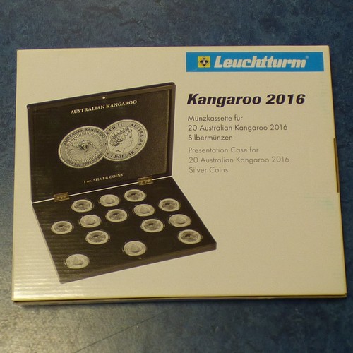 Empty presentation box - presentation,