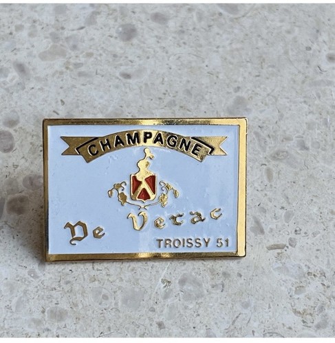 Pin champagne verac - pin’s,