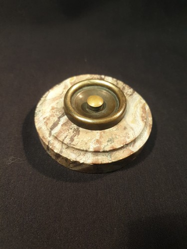 Sonnette ronde ancienne - , en