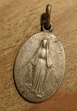Médaille Religieuse Ancienne