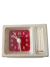 Réveil mécanique vintage