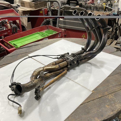 Honda cbr929rr exhaust - honda,