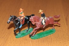 Belles figurines cow-boys