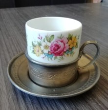 Tasse à Café avec support en Étain poinçonné décor Campagne