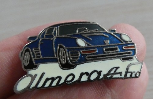 Beau pin voiture porsche 911 - pin's,