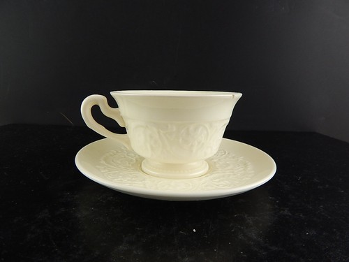 Antique tasse thé assiette - tasse, et
