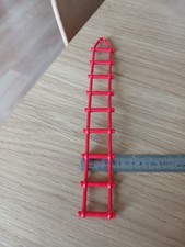 Grande Echelle Rouge Cirque