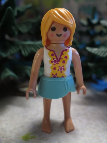 Rare femme blonde jupe - rare,