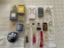 Lot de 17 mignonettes de parfum