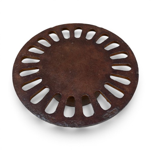 Ancienne grille pour siphon - , de