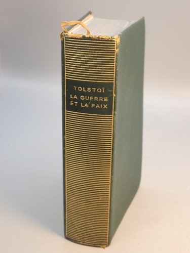 Livre pleiade tolstoi la - pleiade,