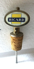 COLLECTOR , ANCIEN DOSEUR TYPE " PISSETTE " RICARD , BOUTEILLE 1 L , ref  OR 935