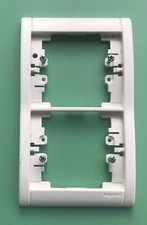 LEGRAND SAGANE Opalis Blanc Double plaque Vertical 85001 prise inter  (Occasion)