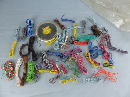 Lot petits câbles dont - lot,