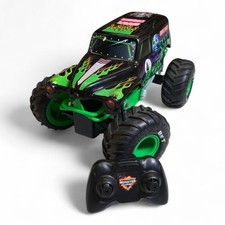 Monster Jam Grave Digger 1:15