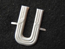 Ancienne Lettre U Aluminium lettrage industrie imprimerie initial métal pochoir