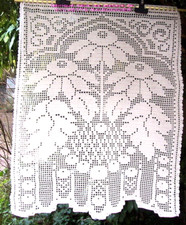 RIDEAU  CROCHET FAIT MAIN