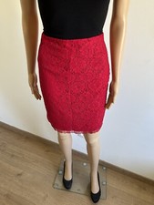 Jupe rouge en dentelle Mango