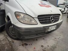 enjoliveur pare-choc avant