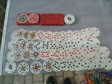 lot de deux  jeux de 52 cartes rondes john waddington leed and london rondo