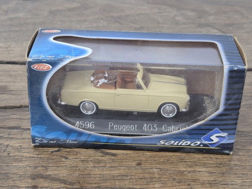 Voiture miniature peugeot 403 - voiture,