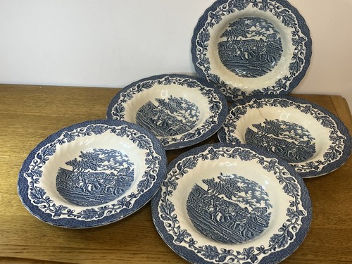 Lot 5 assiettes - 🔵,