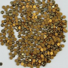 2000 SS9 COR : 100 strass Swarovski fond plat SS9 (2,6mm) crystal comet OR