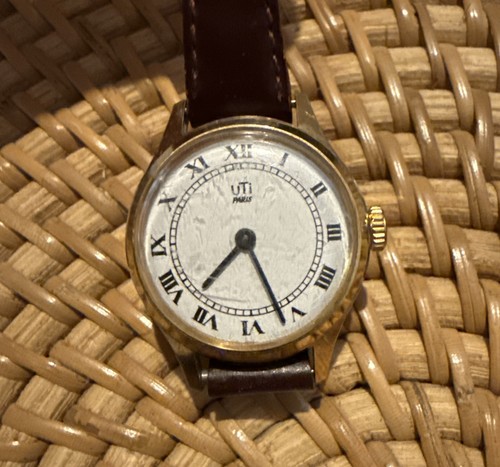 Montre vintage uti paris - montre,