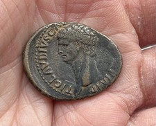 Superbe As de Claude - sur