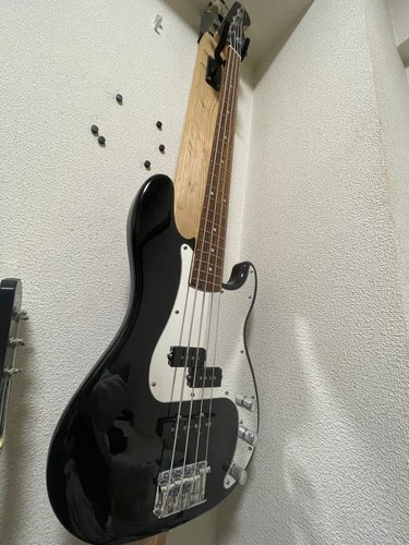 Squier fender precision - fender,