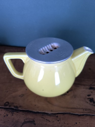 Ancienne cafetière vintage - ancienne,