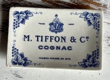 Vide Poche Ou Ramasse Monnaie