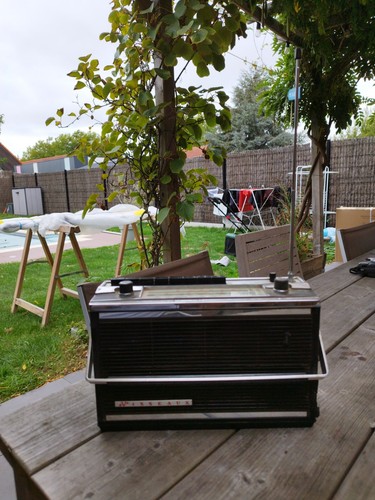 Ancienne radio transistor - ancienne,