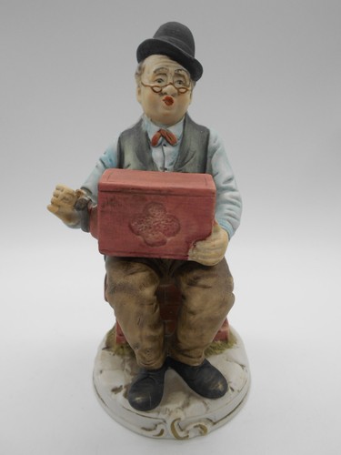 Superbe figurine homme - homme, la