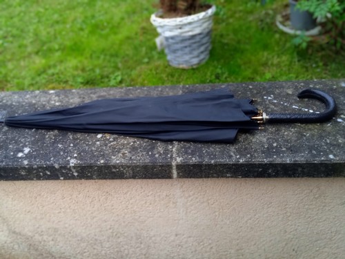 Ancien parapluie ombrelle - ancien,