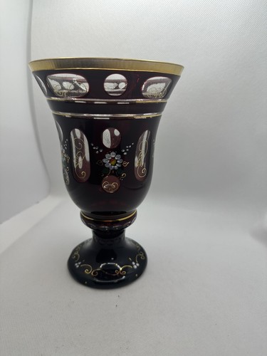 Gobelet cristal sur pied - sur,