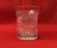 ancien verre / gobelet décor gravé et godrons 9,5 cm XVIIIe / 18 eme no cristal