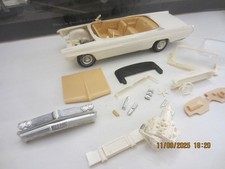 amt  1/25 : 1962 pontiac bonneville convertible à restaurer