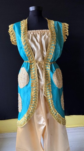 Traditional shalwar kaftan