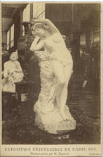 W. England, France, Paris L'Exposition universelle de 1878 Une sculpture W.