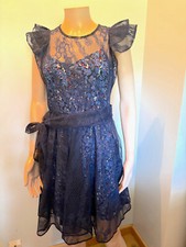 MAJE ROBE dentelle neuve  taille 2 ou 38